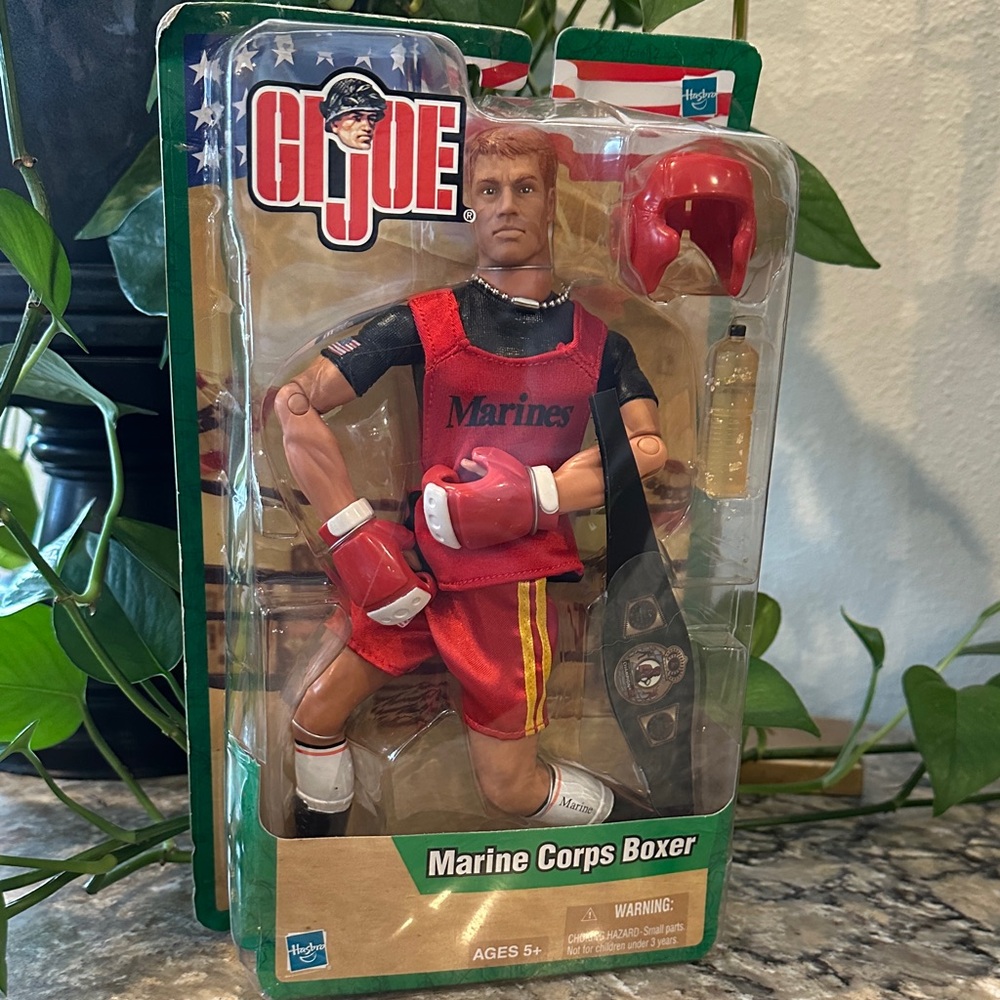 Hasbro G.I. Joe Marine Corps Boxer with Red and Black Gear 2003 Rare Military
